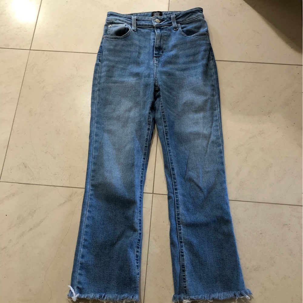 Urban Outfitters Kick Flare High-Rise cropped jean.